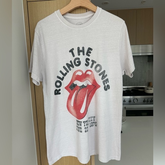 Tops - Rolling Stones  Graphic Tee